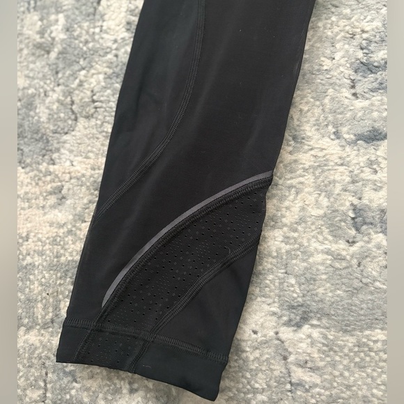 Lululemon Mesh Tech Cropped Legging 23”, Black, SZ 4 - Picture 7 of 10
